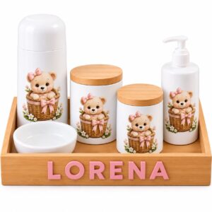 Kit Higiene Bebê Personalizado em Porcelana Ursinha Florista – 6 Peças com Bandeja